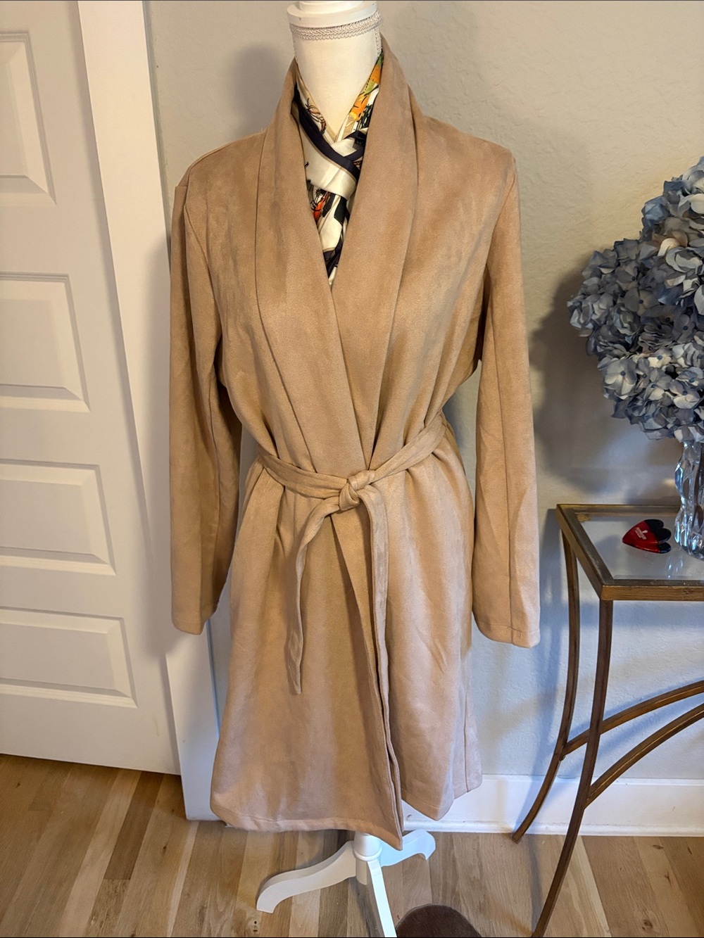 Lulu's Light Tan Shawl Collar Belted Trench Coat NWOT